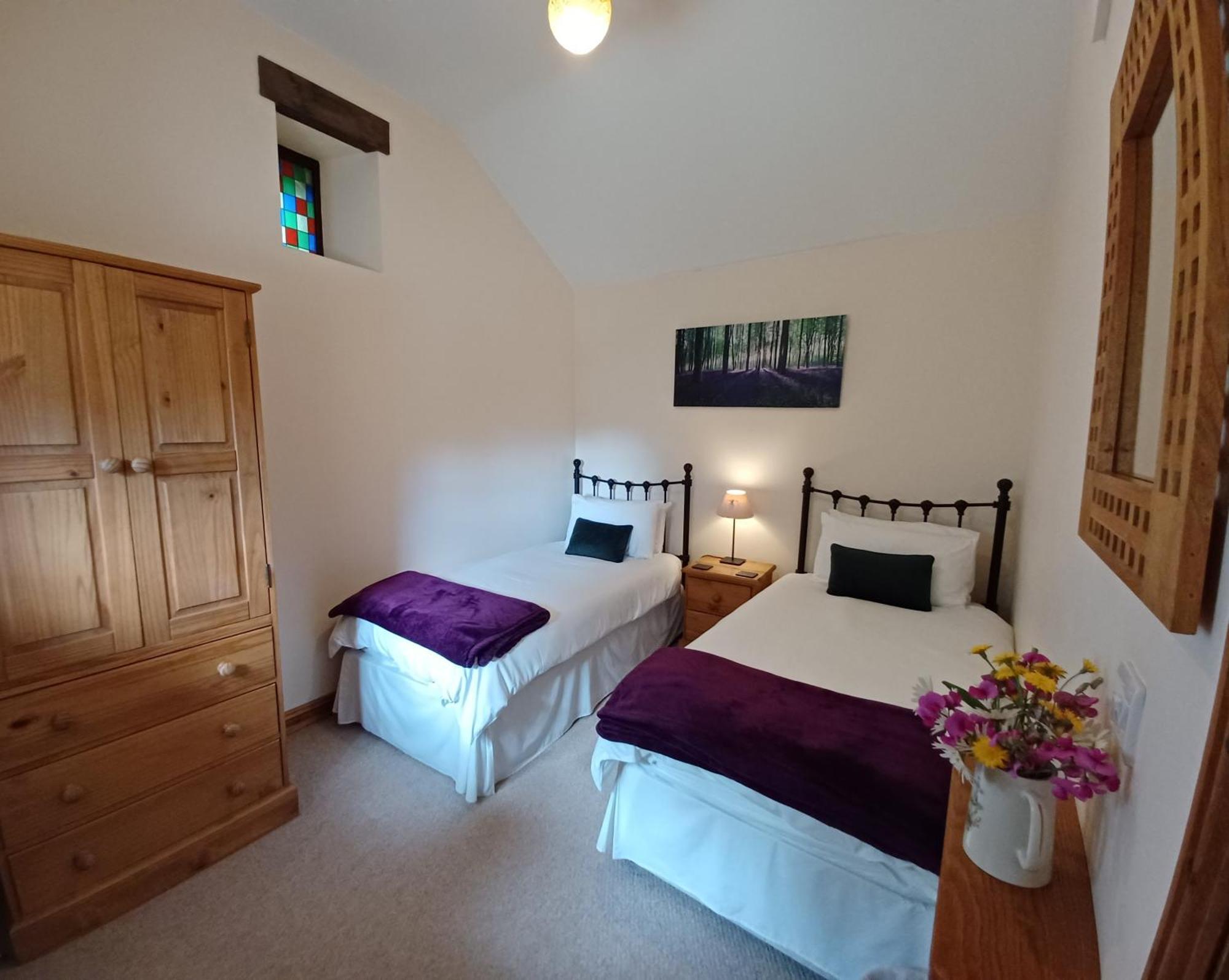 River Cottage@Cwm Mill - Riverside Family Holidays In The Black Mountains Hereford Exterior foto